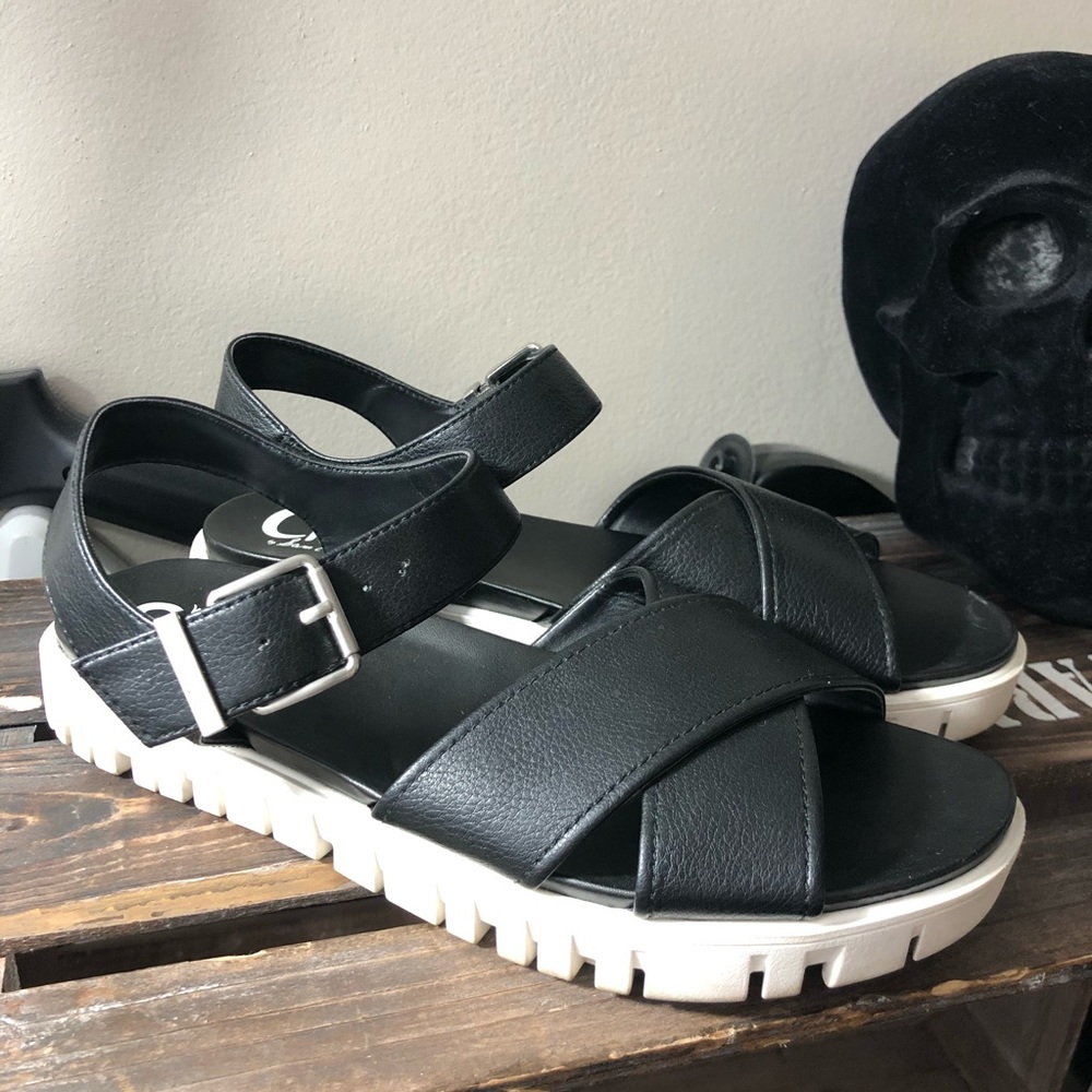 Circus by Sam Edelman black sandals 9.5